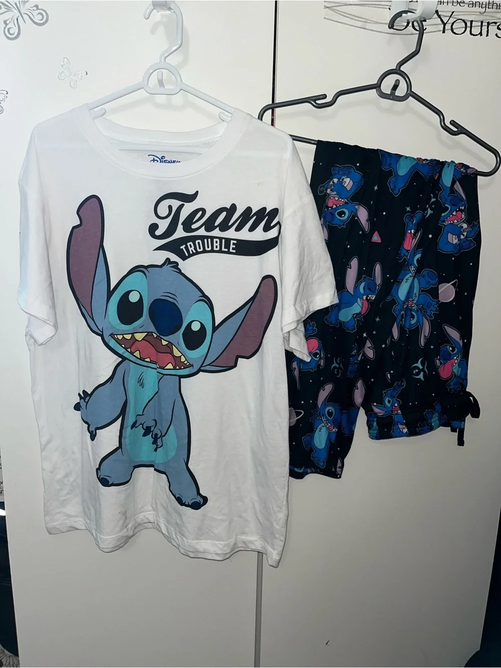 Disney Kids 'Team Trouble' Stitch Graphic Tee - White/Blue XXL and pants Medium